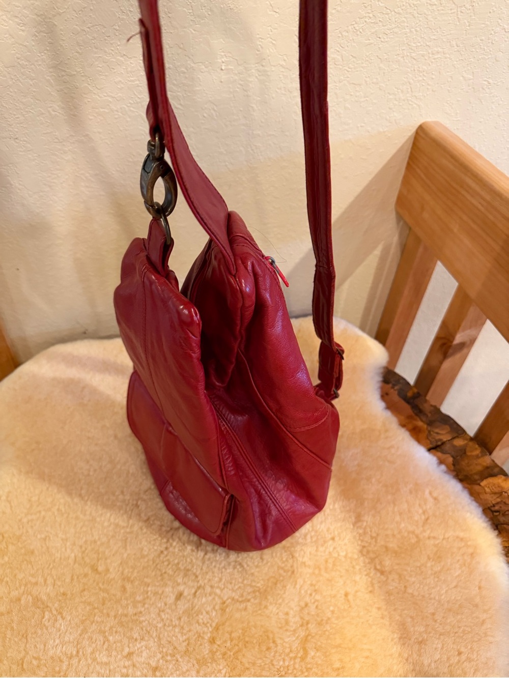 Red Leather Crossbody Sling Bag - great condition - Picture 2 of 7